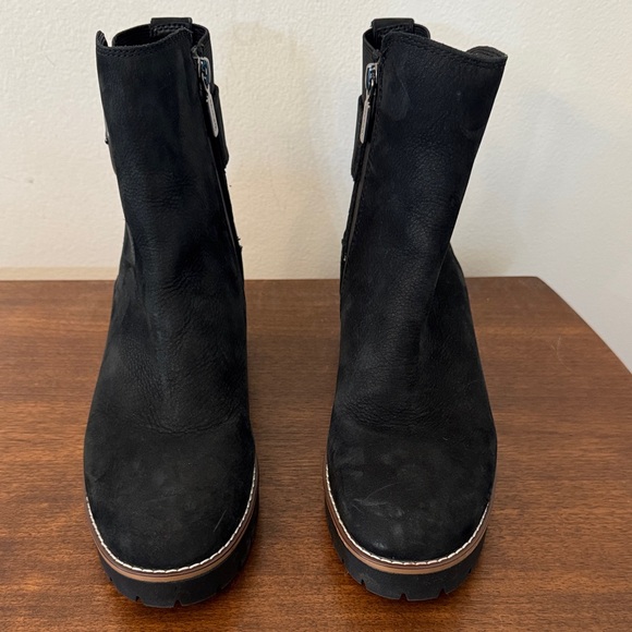 Blondo Dakota Black Leather Ankle Waterproof Boots with Chunky Lug Sole Size 7.5 - Picture 3 of 9